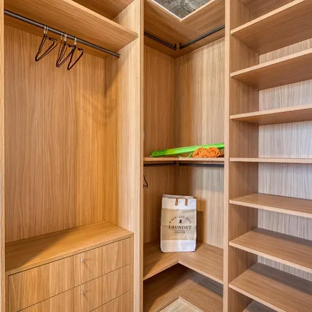 Апартаменты Uriel's - 1 Bedroom Penthouse By Solea *