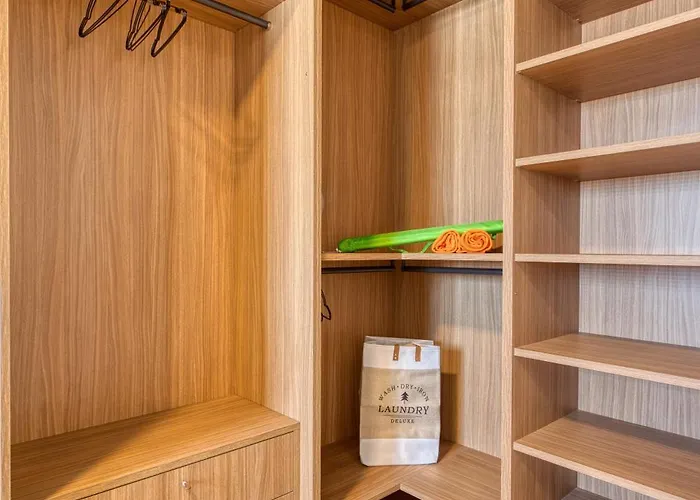 Апартаменты Uriel's - 1 Bedroom Penthouse By Solea *