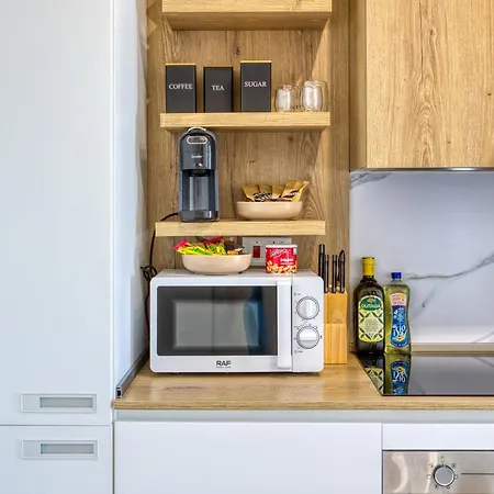 Uriel's - 1 Bedroom Penthouse By Solea شقة