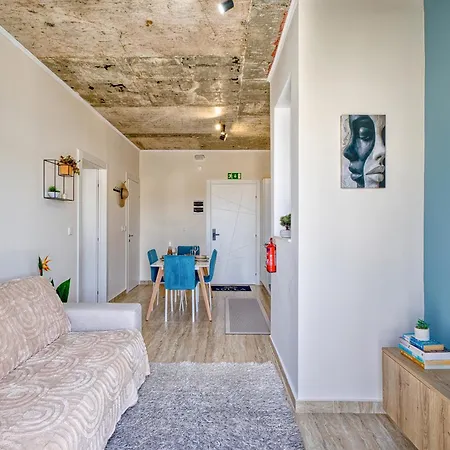 Uriel's - 1 Bedroom Penthouse By Solea *