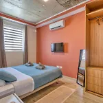 Uriel's - 1 Bedroom Penthouse By Solea