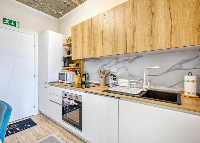 Uriel's - 1 Bedroom Penthouse By Solea Lejlighed *